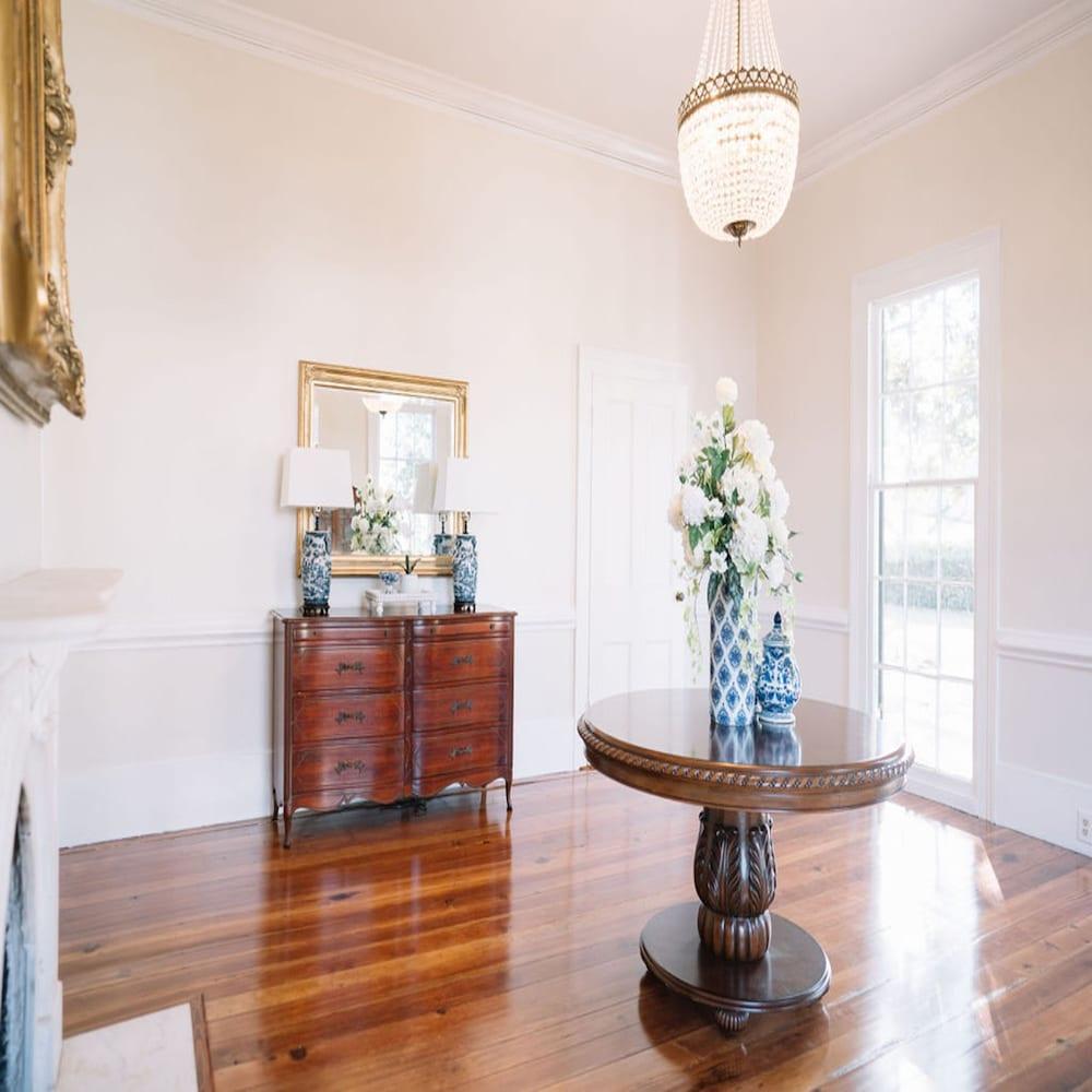Historic Antebellum Manor photo 29