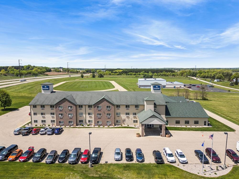Boarders Inn & Suites by Cobblestone Hotels - Shawano photo 42