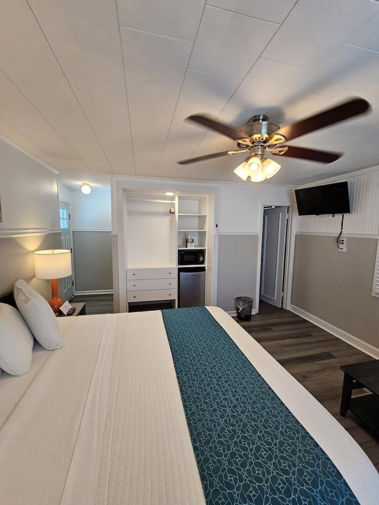 Island Guesthouse and Motel photo 14