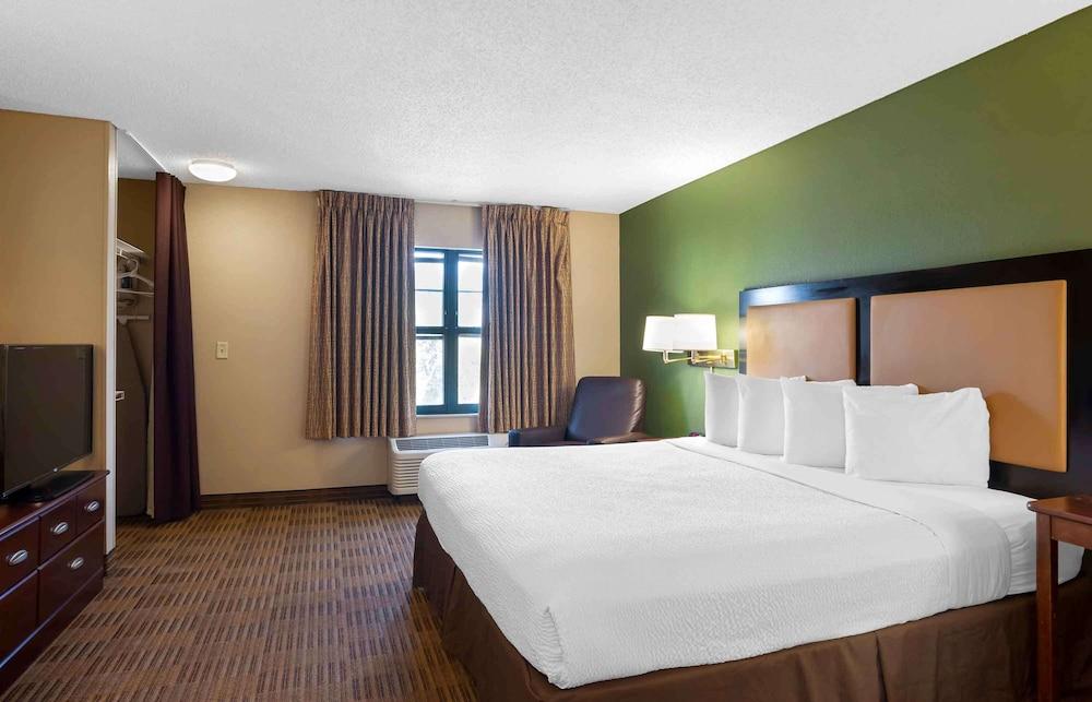 Extended Stay America Suites Portland Hillsboro photo 10