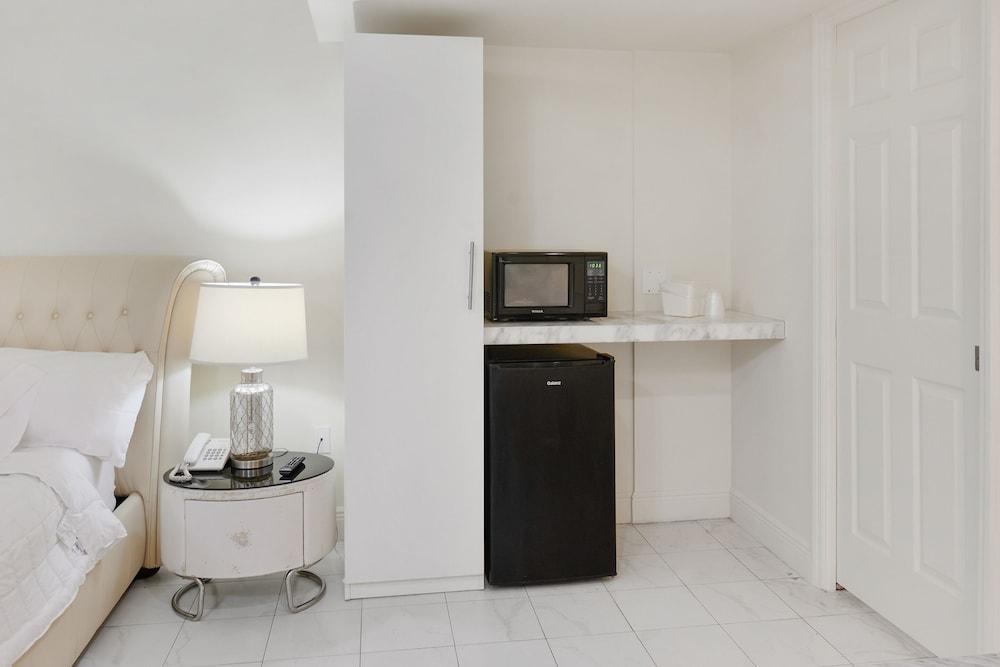 Gables Cove Hotel photo 24