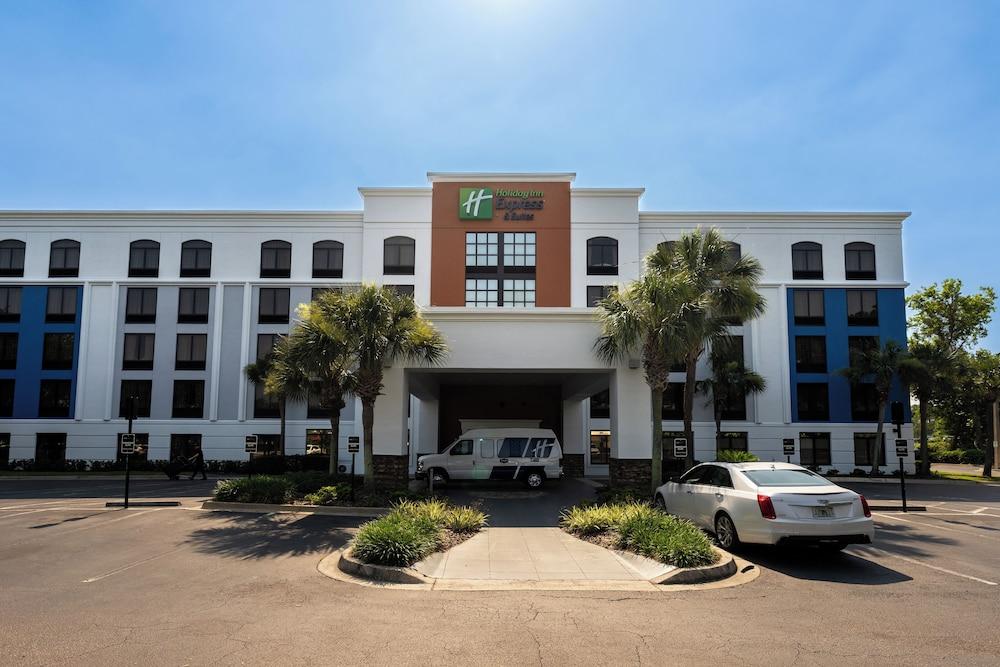 Holiday Inn Express & Suites Jacksonville SE- Med Ctr Area by IHG photo 46