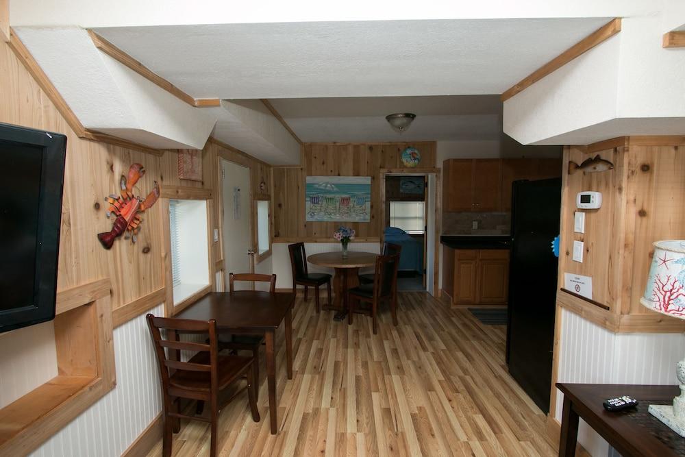Outer Banks Motel - Village Accommodations photo 14