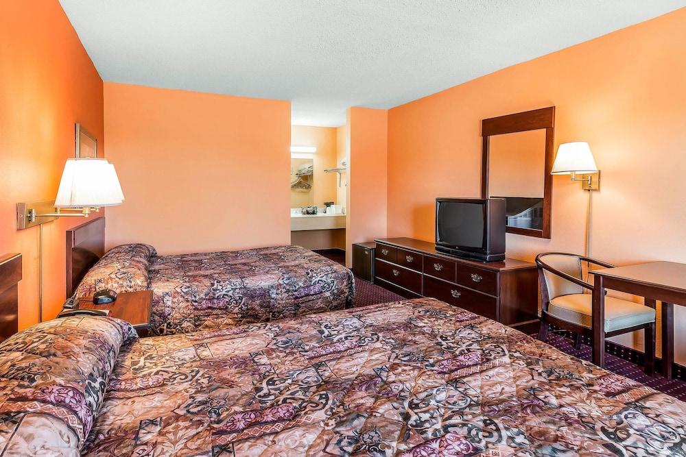 Econo Lodge Lavonia I-85 photo 16