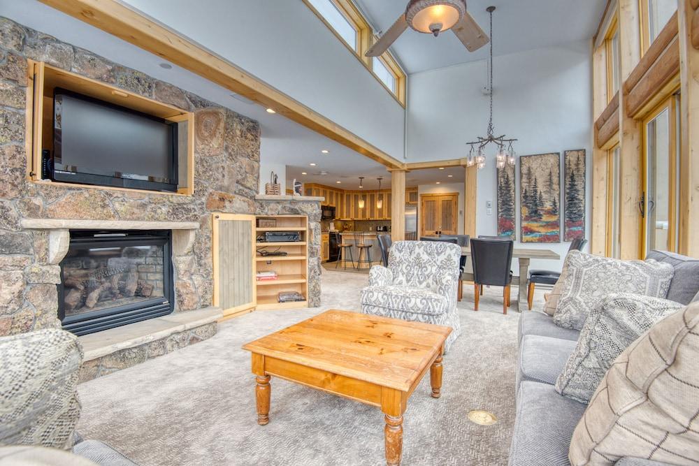The Vail Spa Condominiums photo 33