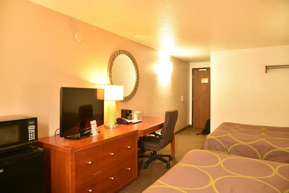 The Suite Inn photo 13