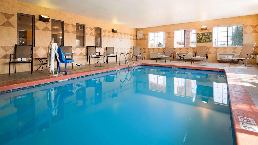Best Western J. C. Inn photo 12