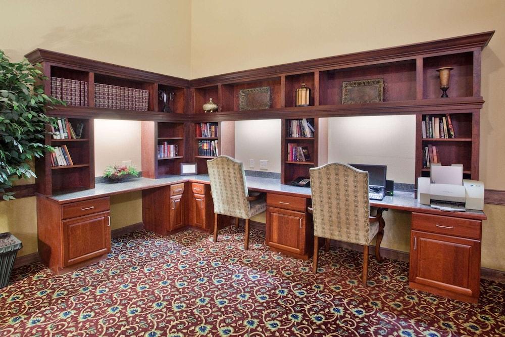 University Inn photo 13