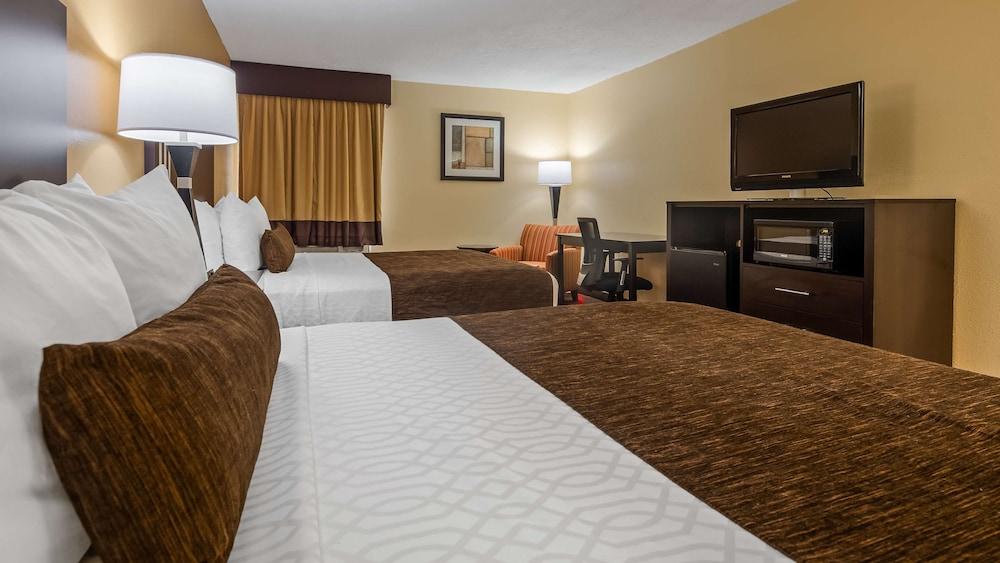 Best Western Plus Richmond Indiana I-70 photo 11
