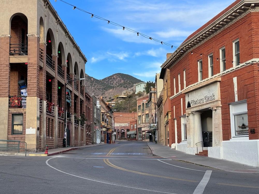 The Block Hotel Bisbee photo 7