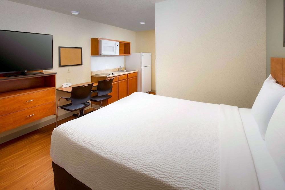 WoodSpring Suites Wilkes-Barre photo 1