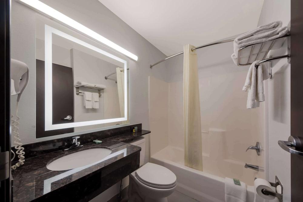 Best Western SeaWorld San Antonio photo 24