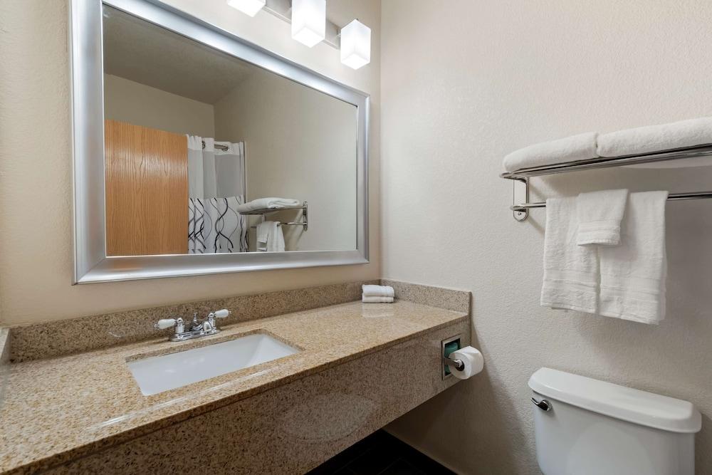 Best Western Plus DFW Airport Suites photo 24
