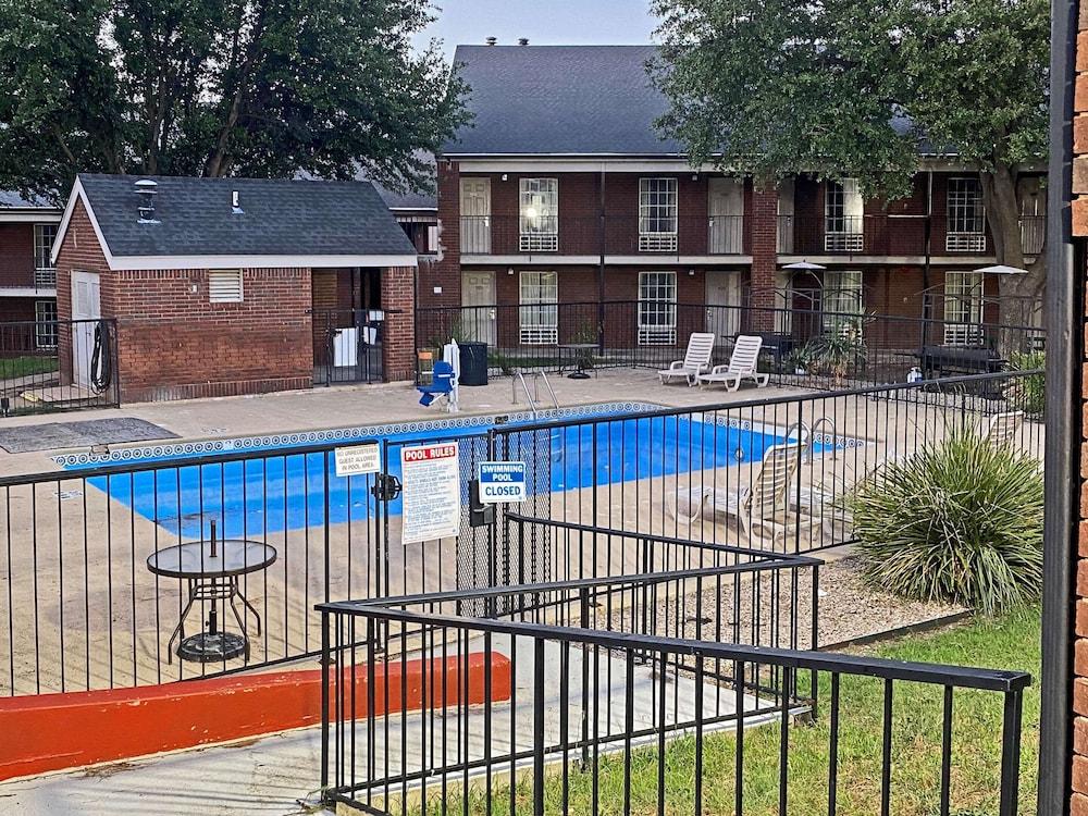 Rodeway Inn San Angelo South photo 29