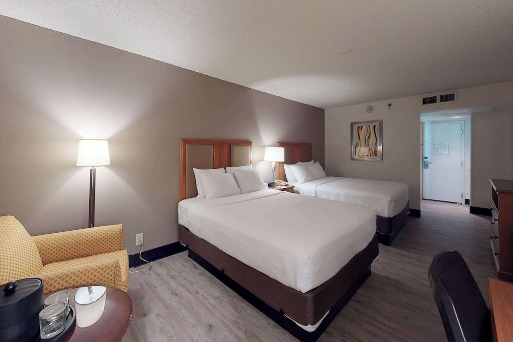 Radisson Hotel Lenexa Overland Park photo 13