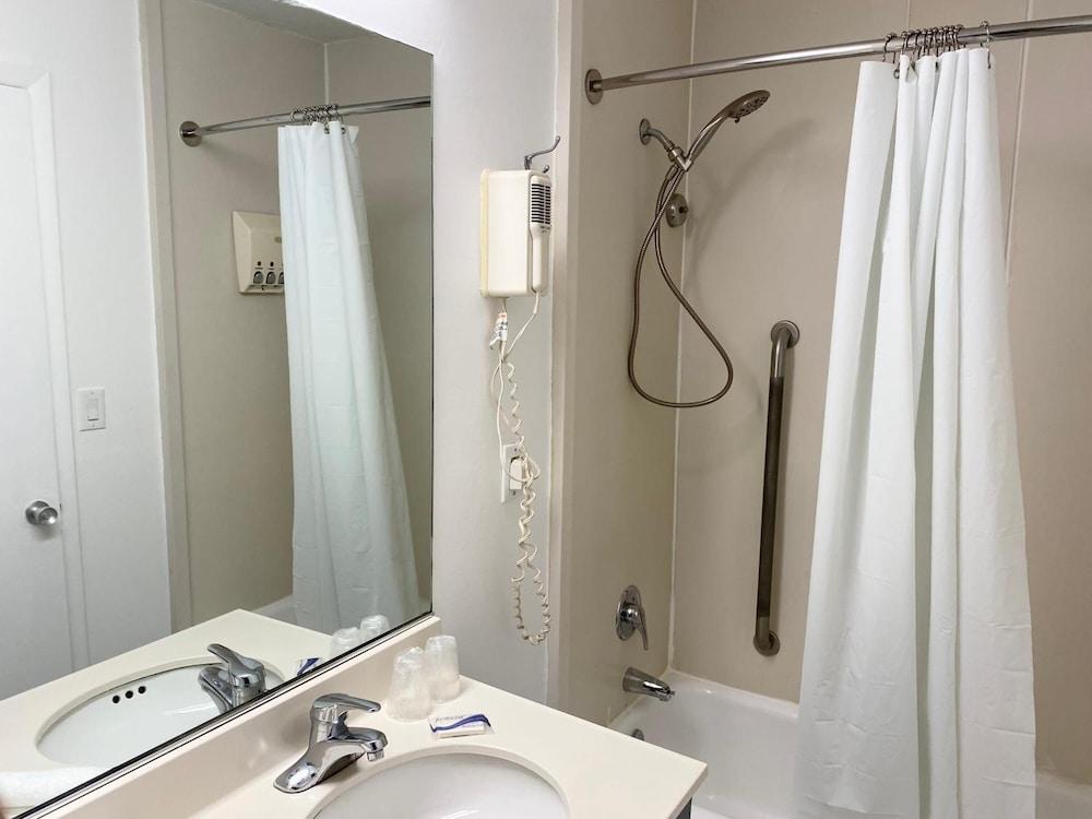 Pilgrim Inn photo 22