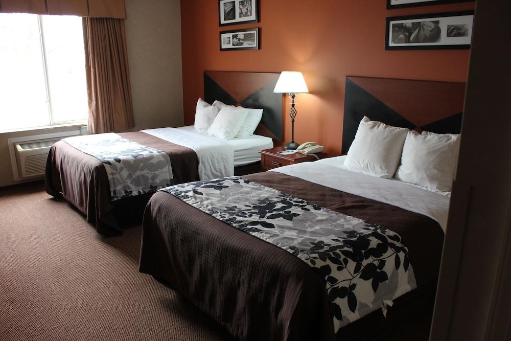 Sleep Inn & Suites Ronks - Lancaster Area photo 43