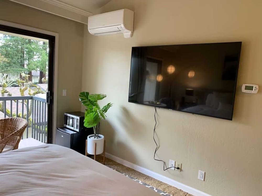 The Napa Residences photo 97