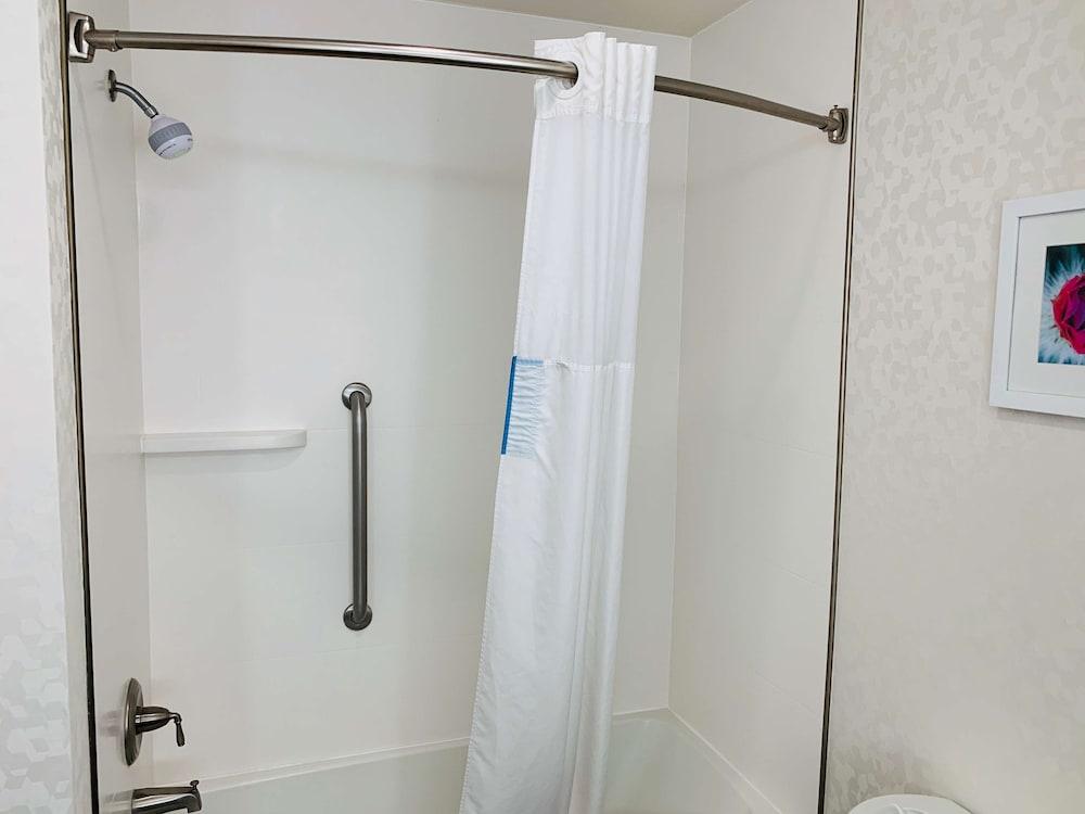 Hampton Inn Fort Stockton photo 45