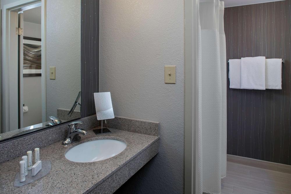 Sonesta Select Atlanta Norcross photo 7