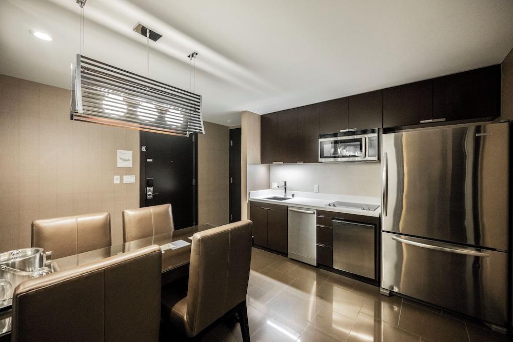 StripViewSuites at Vdara photo 52