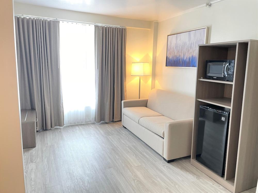 Garden Inn & Suites photo 33