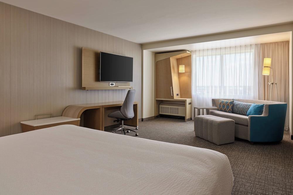 Courtyard by Marriott Denver Aurora photo 5