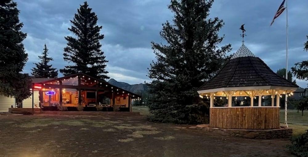 Columbine Inn photo 7