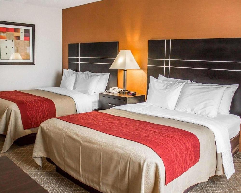 Howard Johnson by Wyndham Columbus State Fairgrounds I-71 photo 48