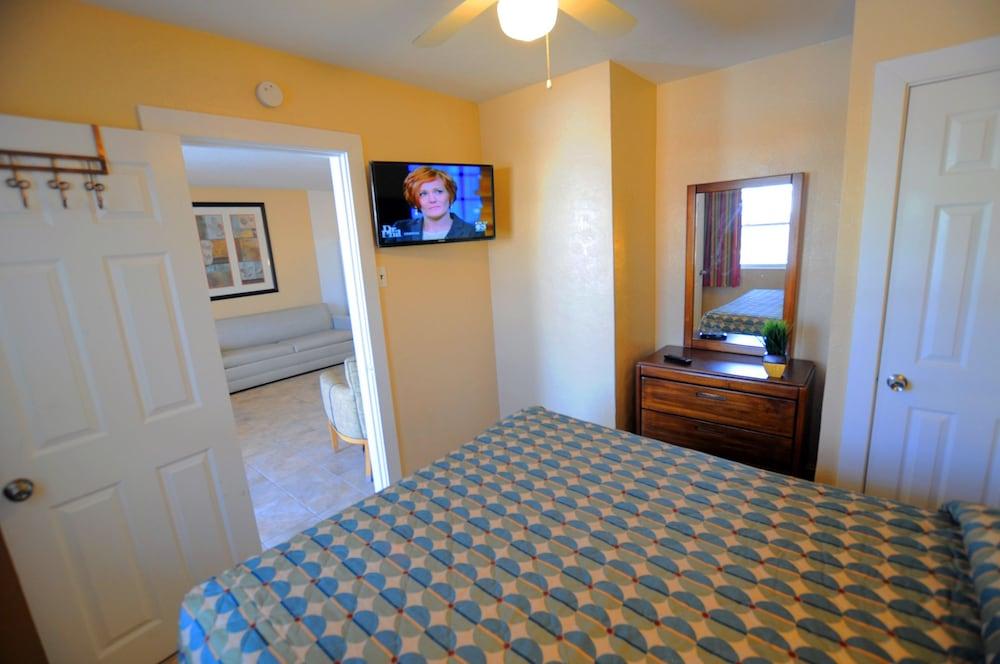 Nantucket Inn & Suites photo 27