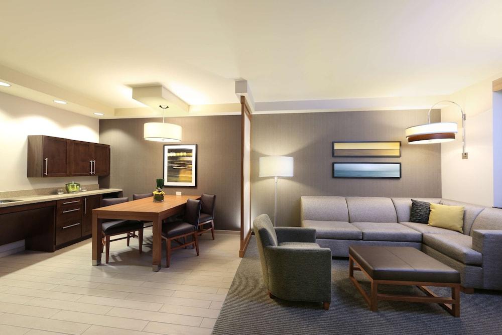Hyatt Place Flushing/LaGuardia Airport photo 11