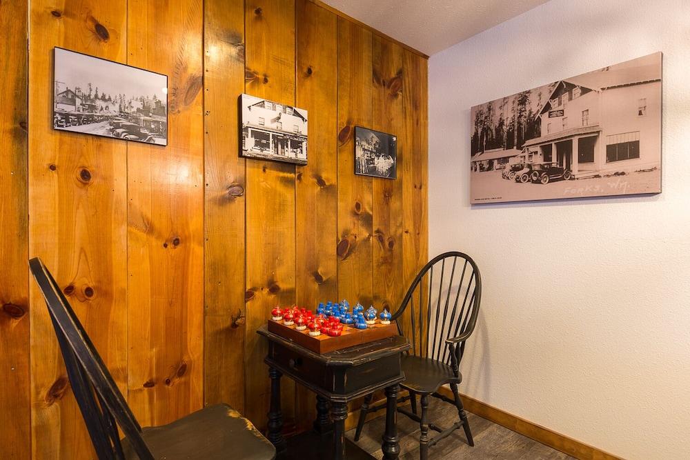 Woodland Inns photo 55
