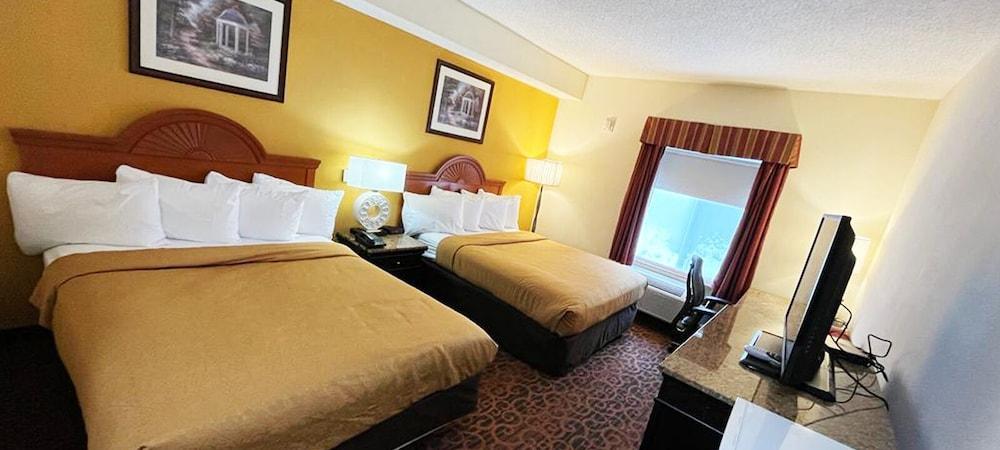 Chocolate Express Hotel & Suites Hershey photo 7