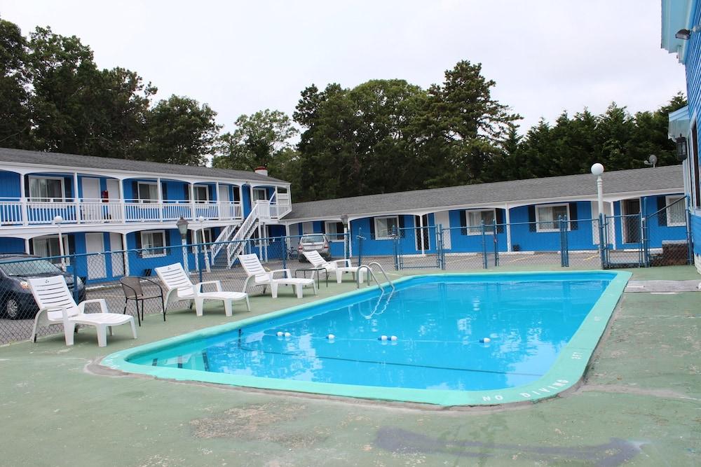Oceanside Motel photo 3