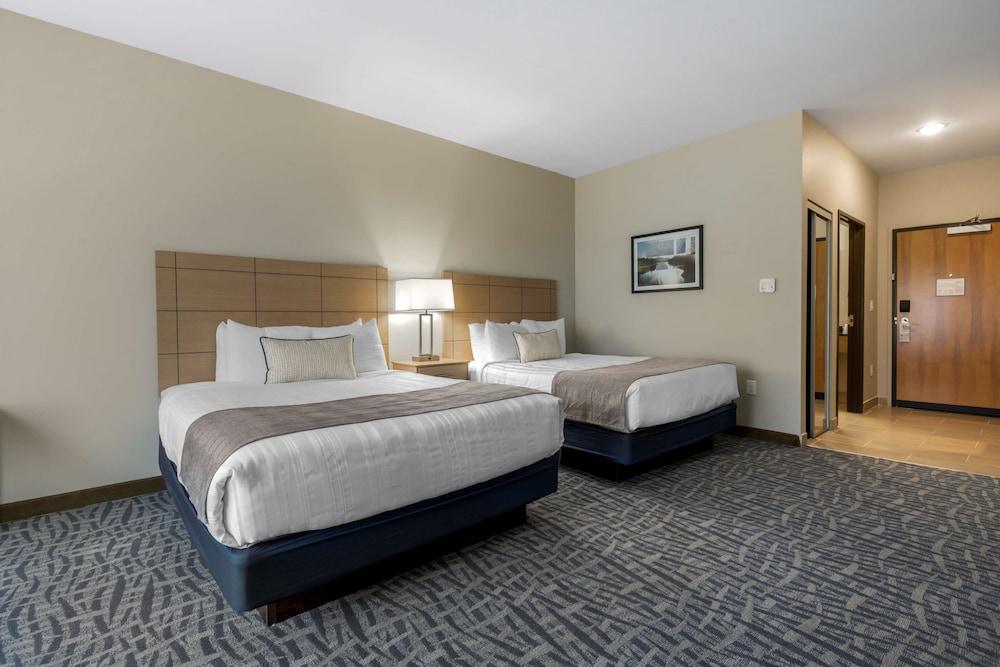 Best Western Plus Rumford Falls photo 26