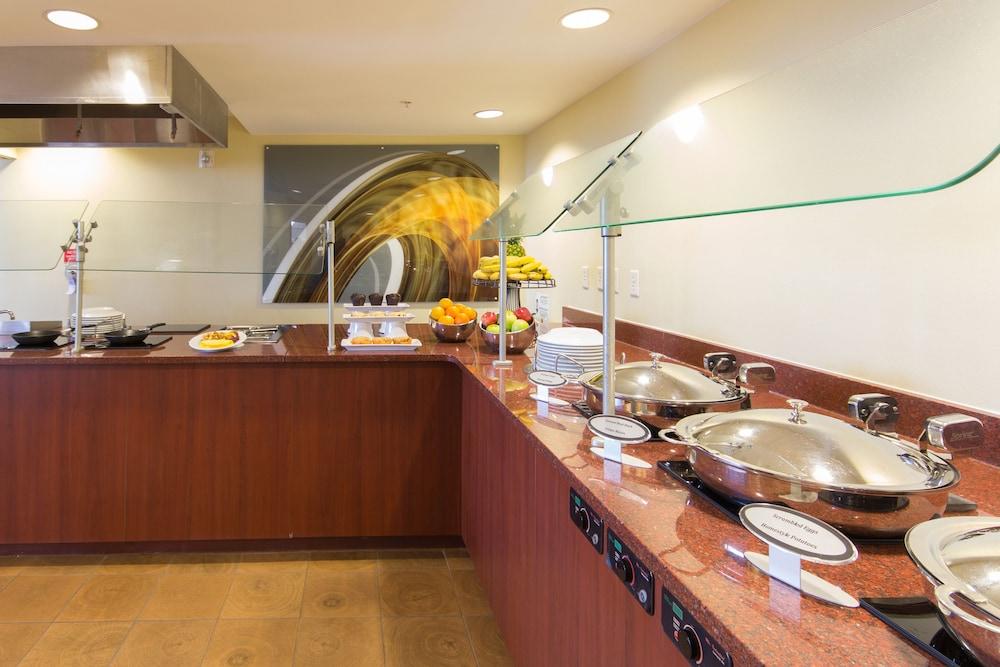 Courtyard by Marriott Jacksonville Beach Oceanfront photo 36