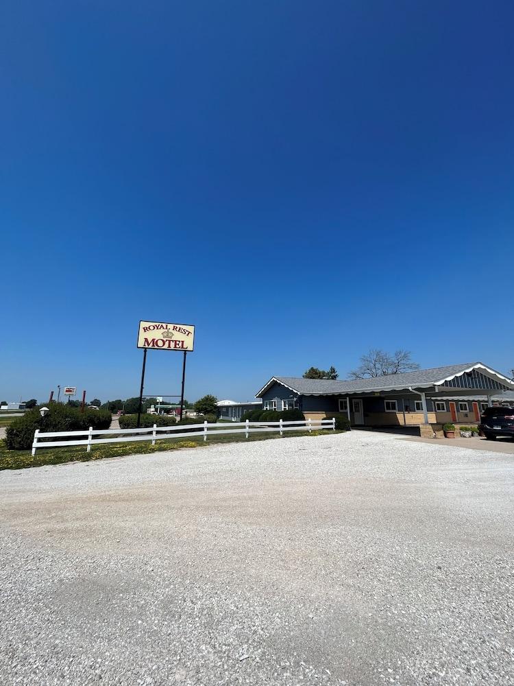 Royal Rest Motel photo 1