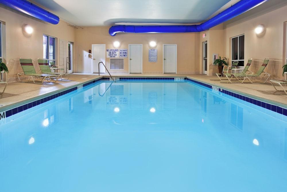 Holiday Inn Express & Suites Greenville-I-85 & Woodruff Rd by IHG photo 22