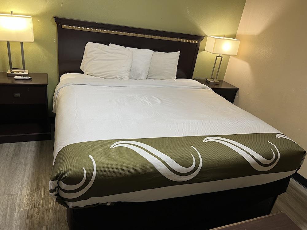 Country Inn-Giddings photo 9