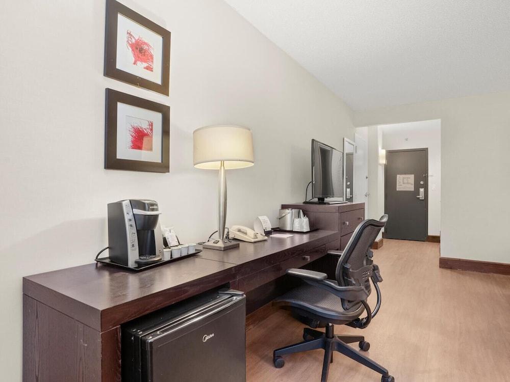 The Armon Stamford Hotel & Conference photo 15