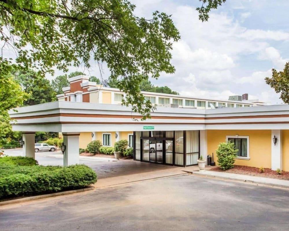 Budgetel Inn & Suites Atlanta photo 35