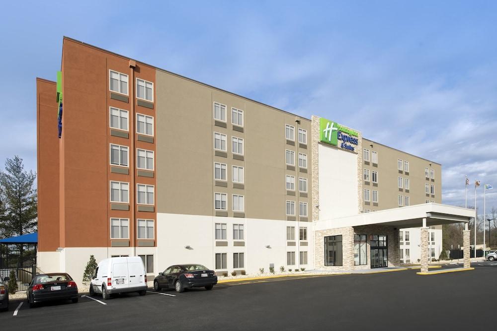 Holiday Inn Express & Suites College Park-University Area by IHG photo 20