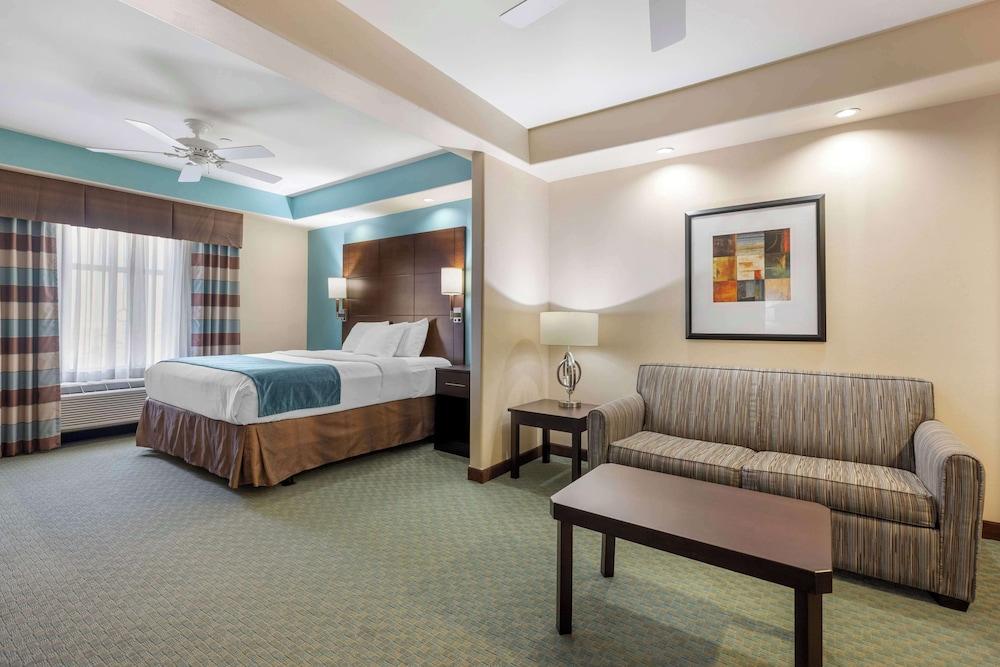 Best Western Plus Midland Suites photo 35