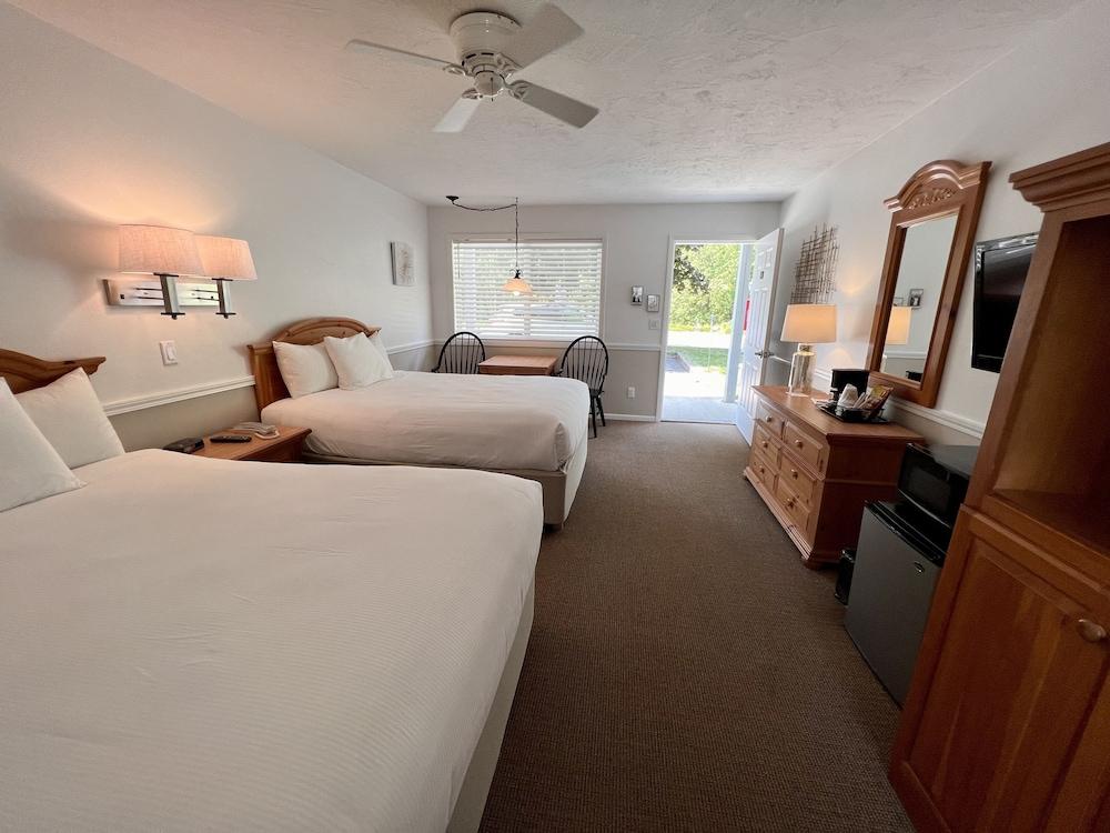 Main Street Motel photo 14