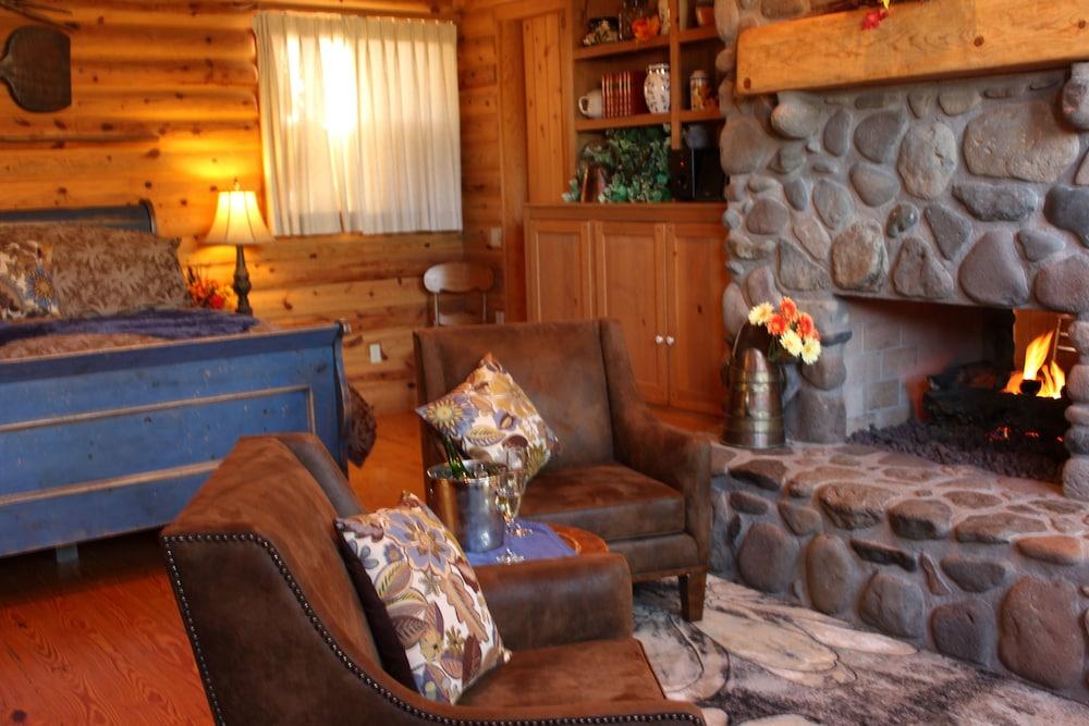 Adobe Village Inn photo 46