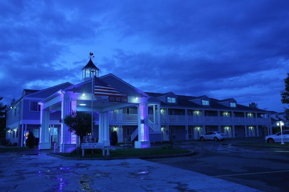 Madison Inn Lodge photo 16
