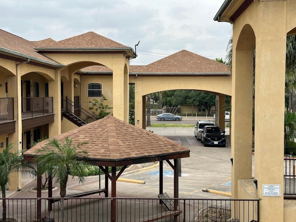 Texas Inn and Suites RGV photo 75