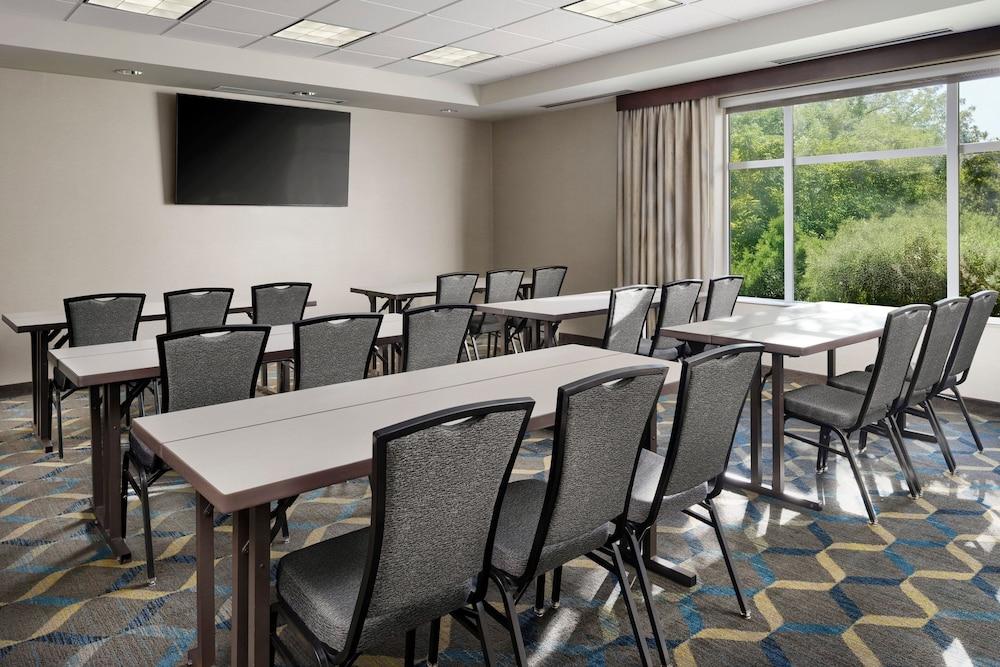 Residence Inn Austin Lake Travis/River Place photo 4
