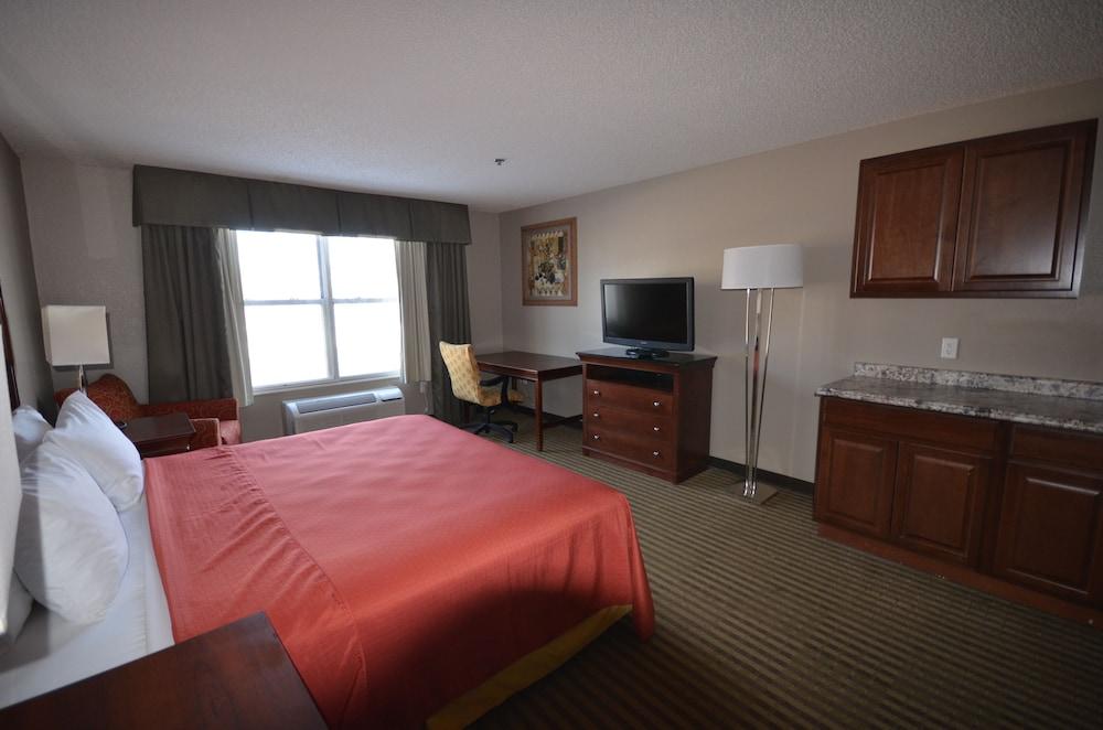 TownSquare Place photo 8