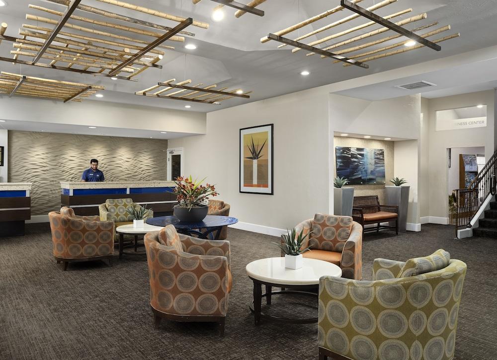 Hyatt Vacation Club at Desert Oasis photo 4